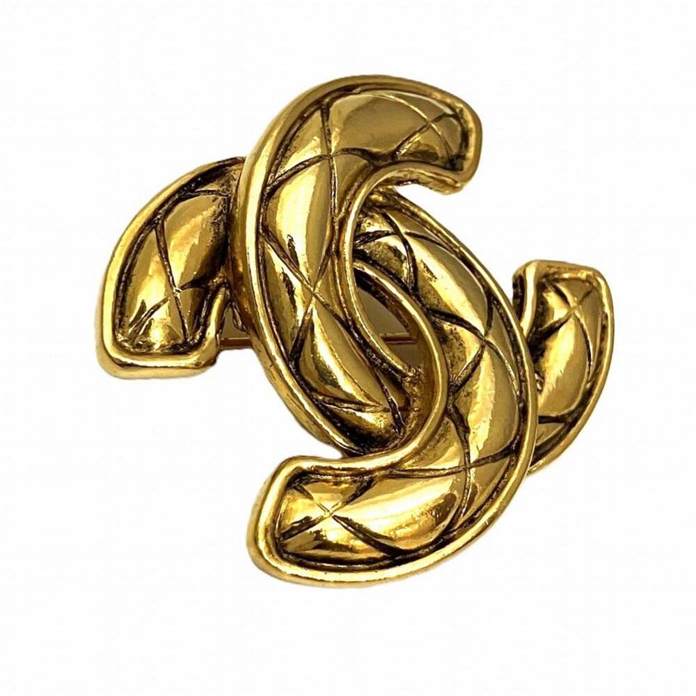 CHANEL Gold Brooch - Picture 5 of 9